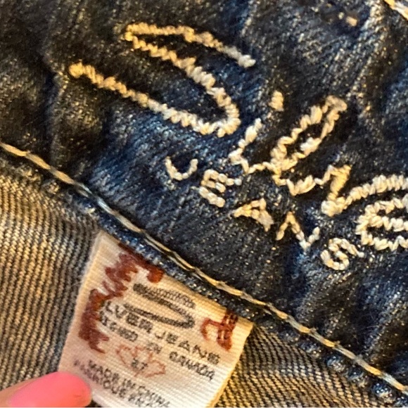 Silver Cropped Jeans - Picture 5 of 6